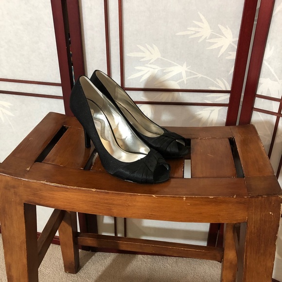 Nina Black Peep Toe Heels - Picture 4 of 4